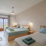 House Mistral Apartman Néosz Marmarász