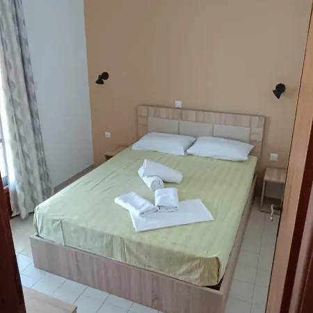 House Mistral Apartment Neos Marmaras