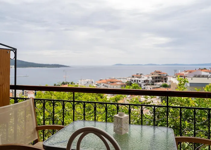 House Mistral Apartment Néos Marmarás