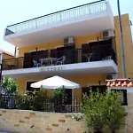 House Mistral Apartament Neos Marmaras